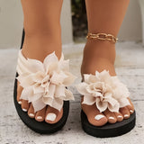 Lijana™ | Gėlės detalės sandalai