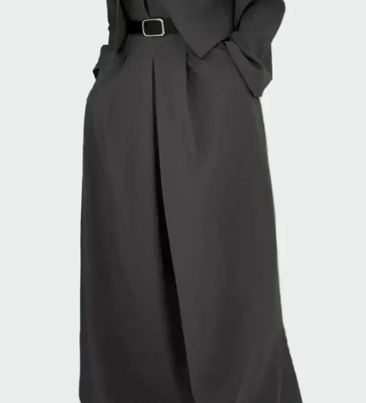 Kombinezonas ir Švarkas Elegantiškas & Modernus