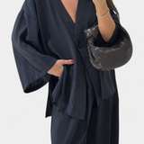 Eli | Oversize komplektas su V formos topu