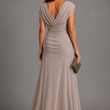 Naira Elegantiška Suknelė