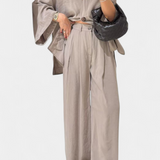 Eli | Oversize komplektas su V formos topu