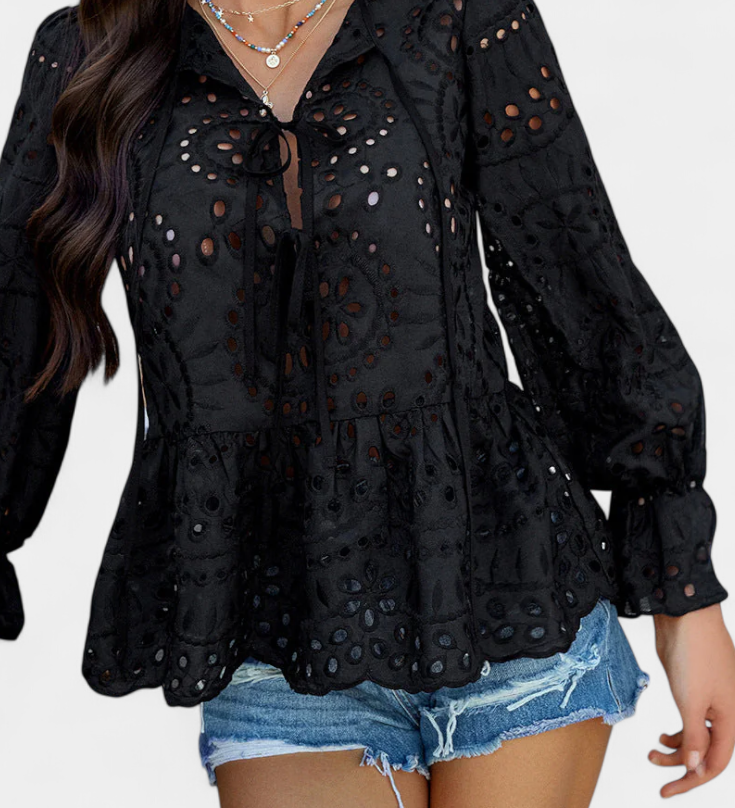 Kayden | Viršus Bohemijos Nėriniais su Laidžiu Kirpimu