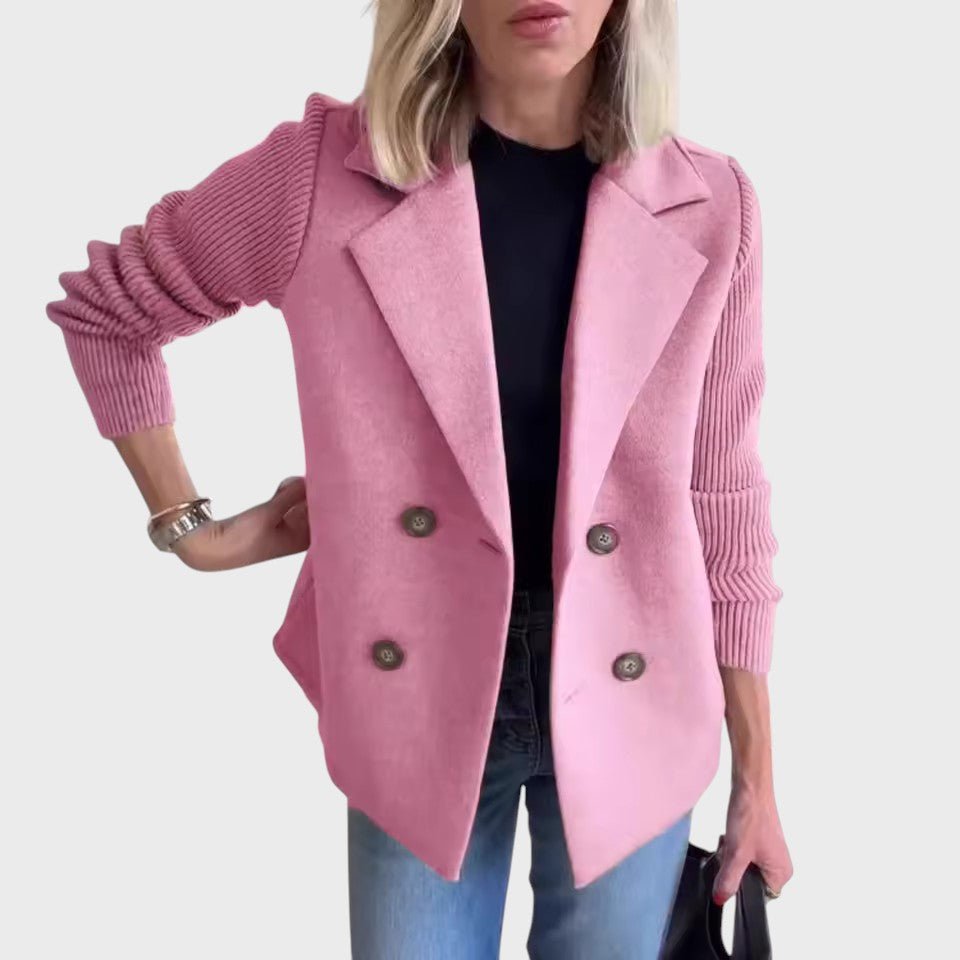Šiluma | Elegantiškas švarkas su megztomis rankovėmis